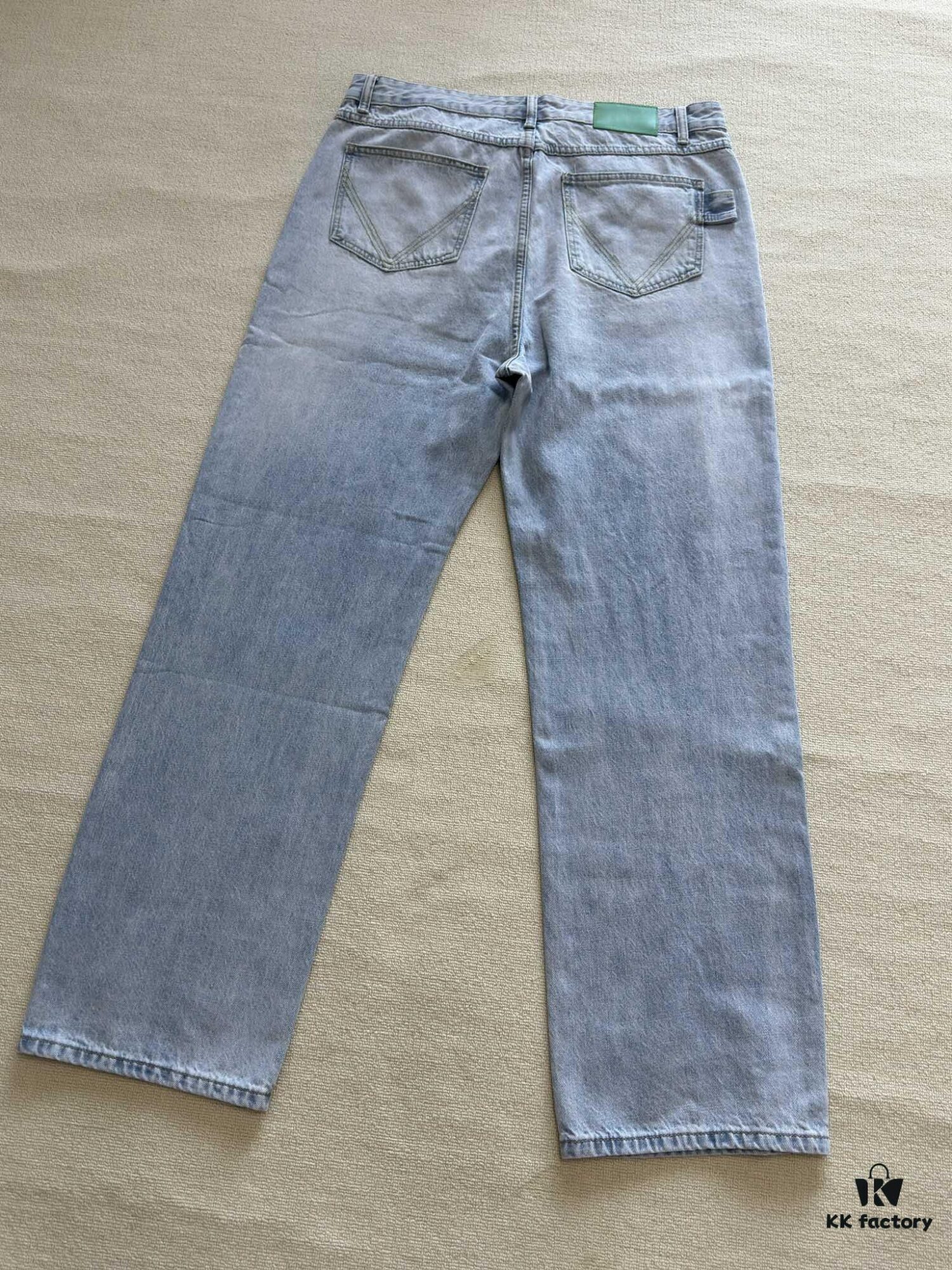 6931a496ccd8ab3d7af98e71 Bottega Veneta BV09 SS23 Solid Color Mid-Rise Zippered Straight Jeans Unisex Denim Trousers