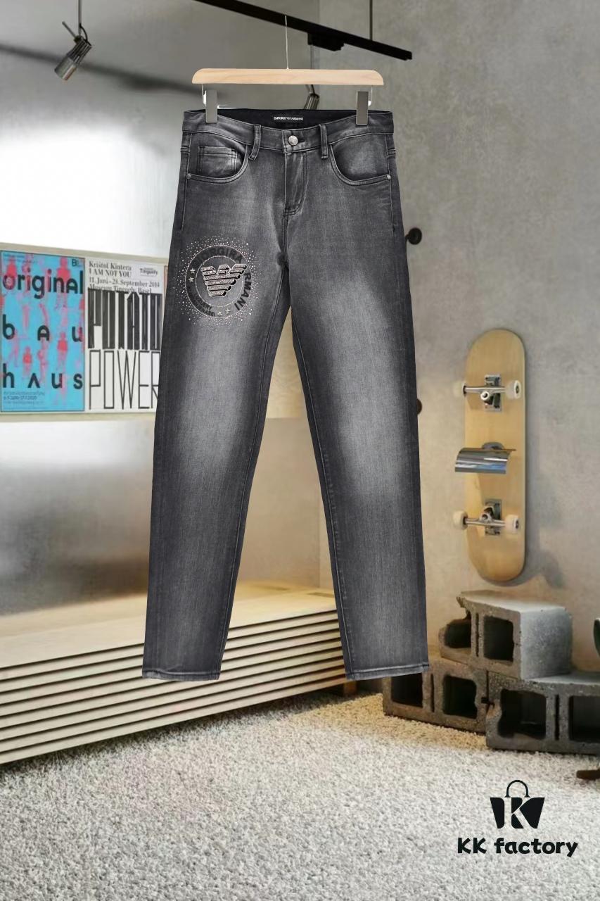 6931a4bfccd8ab3d7af990da Armani Rhinestone Embellished Jeans