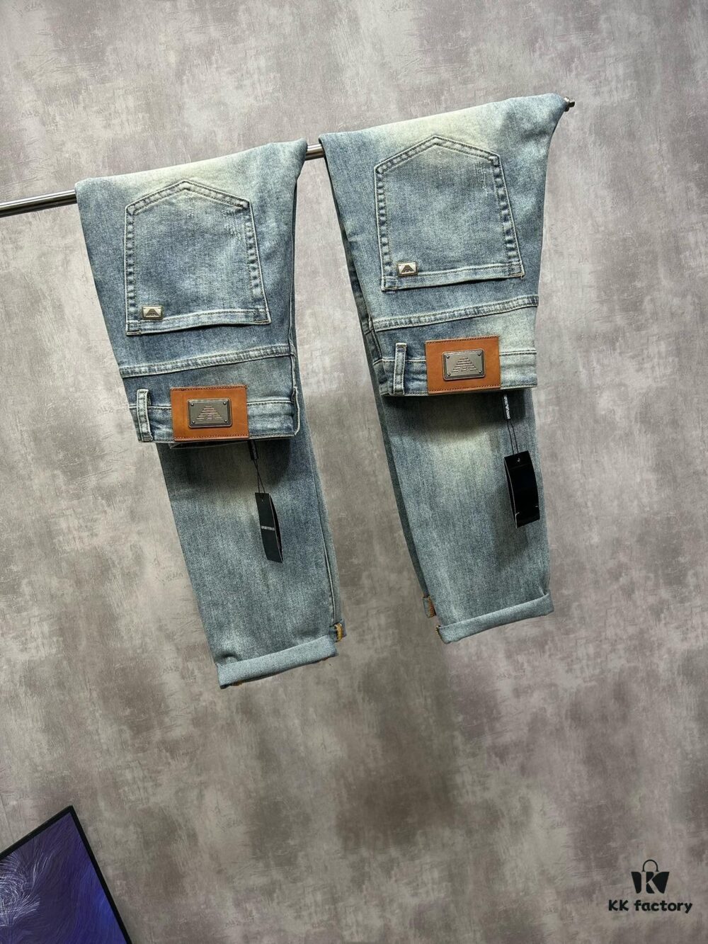 2024 Hot Selling Armani Counter New Arrival Ultra-Soft Jeans