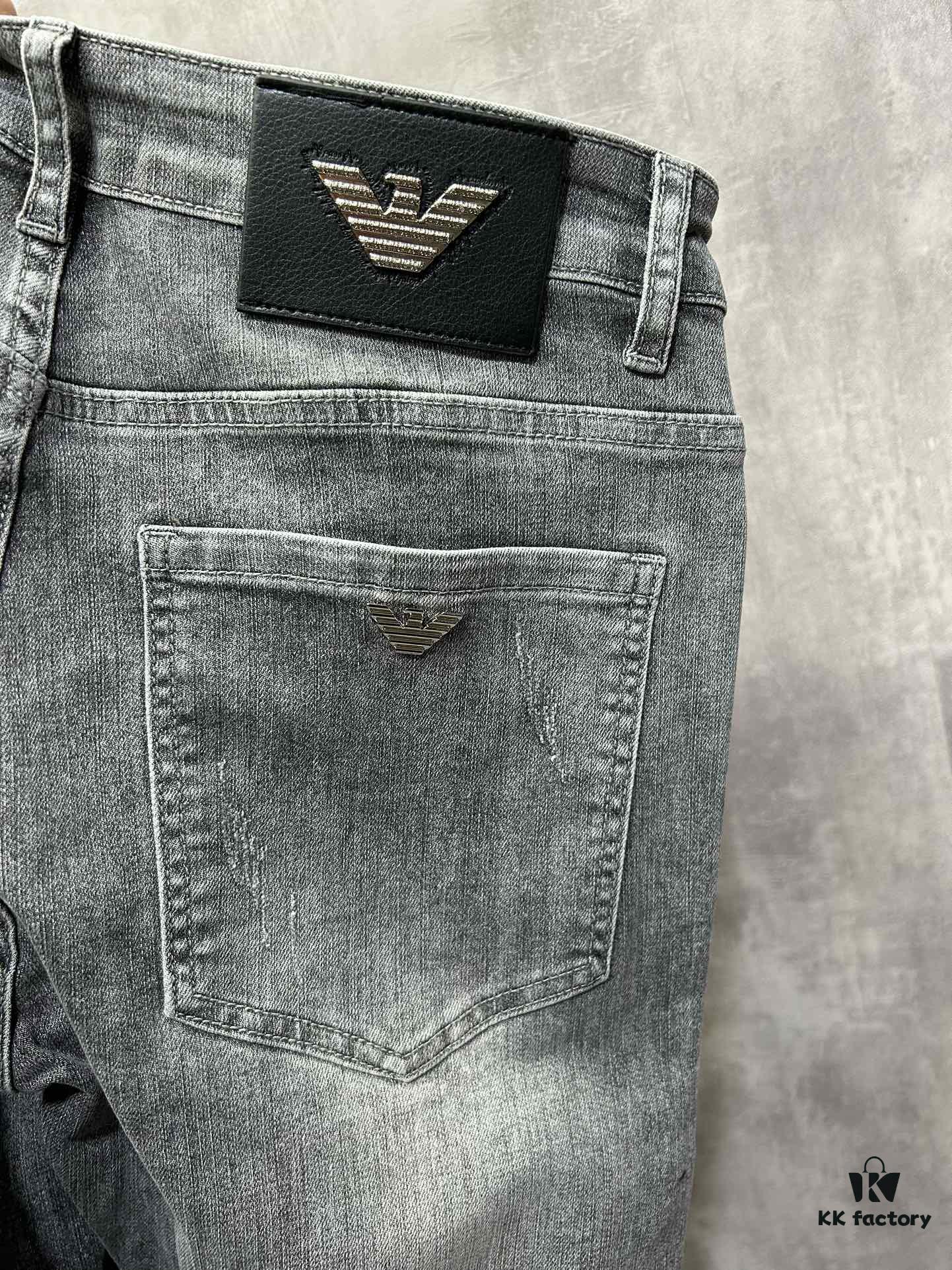 6931a4c2ccd8ab3d7af99120 New Classic Versatile Amani Armani Denim Jeans