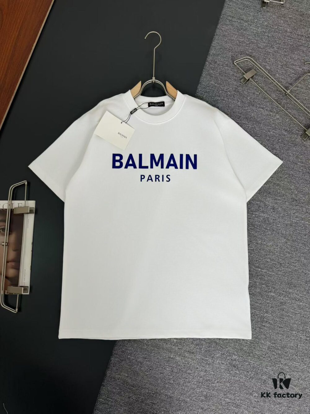 6931a4d4ccd8ab3d7af99241 Balmain* 320g Heavyweight Cotton T-Shirt, Thick and Breathable Loose-Fit Short-Sleeve Crew Neck Tee, Fashionable Spring and Summer New Arrival with Printed Logo Design
