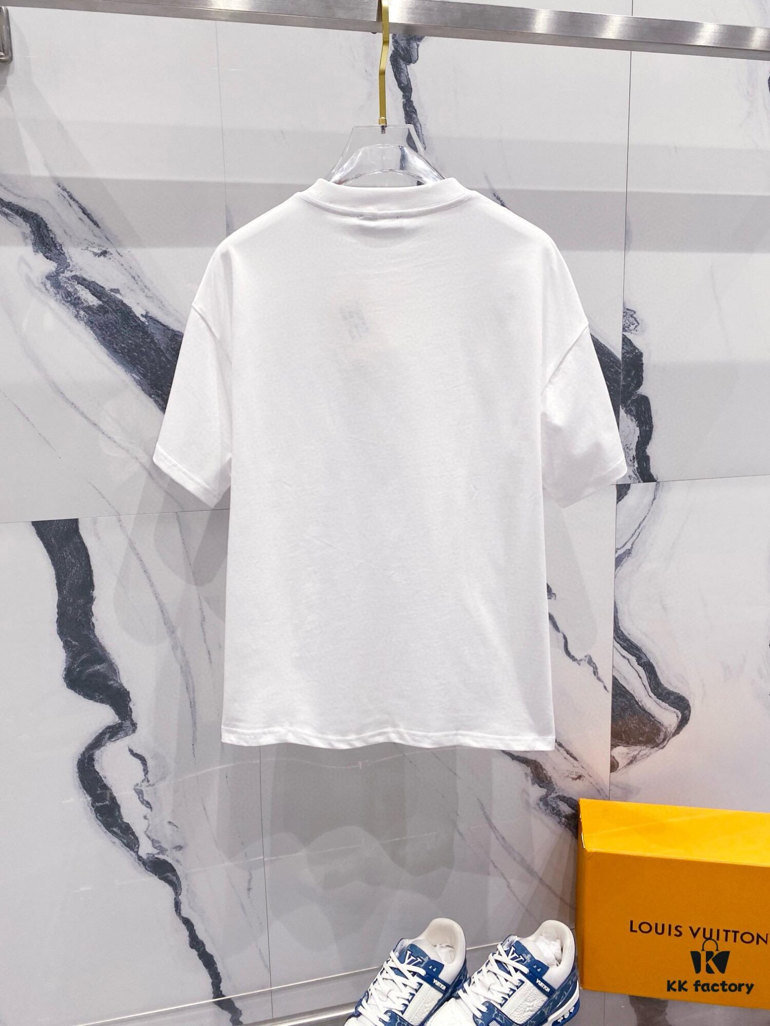 6931a4deccd8ab3d7af992f5 BALMAIN 260g Crew Neck Short Sleeve T-Shirt with Minimalist Silicone Logo