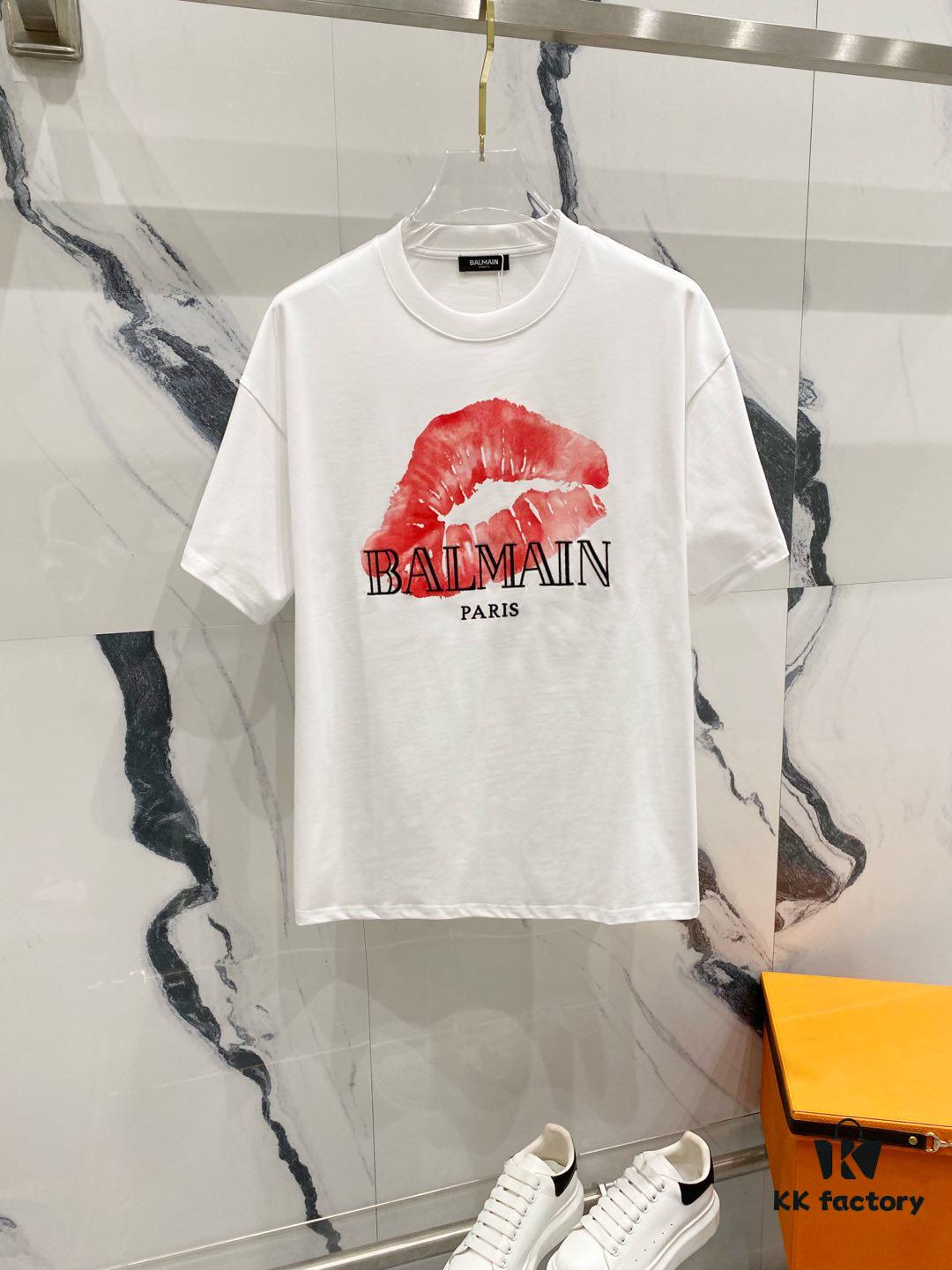 6931a4e0ccd8ab3d7af99311 BALMAIN Crew Neck Short Sleeve T-Shirt 260g with Brand Logo and Red Lip Print