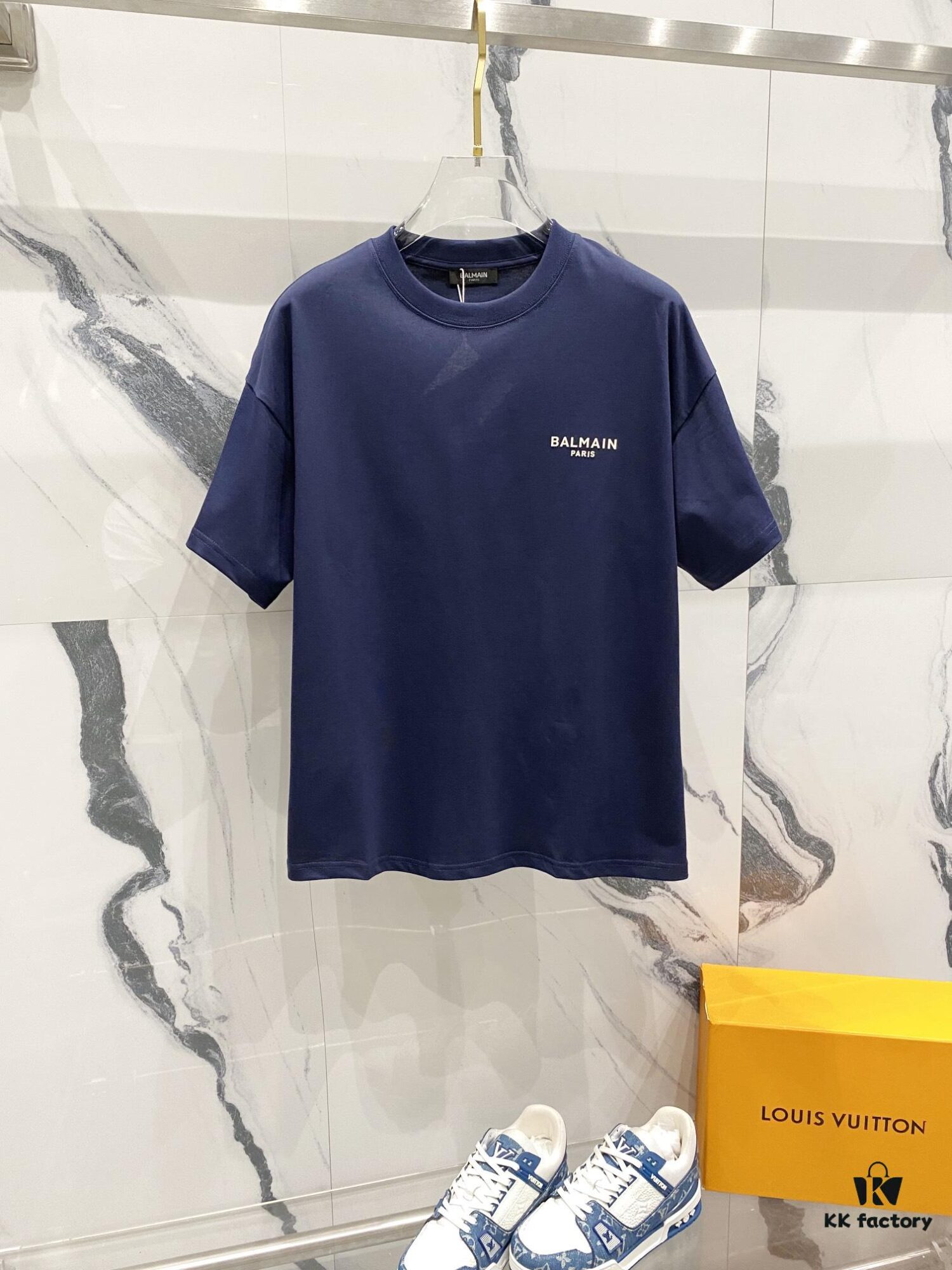 6931a4e5ccd8ab3d7af99369 BALMAIN Men's 260g Crew Neck Short Sleeve T-Shirt with Minimalist Silicone Logo