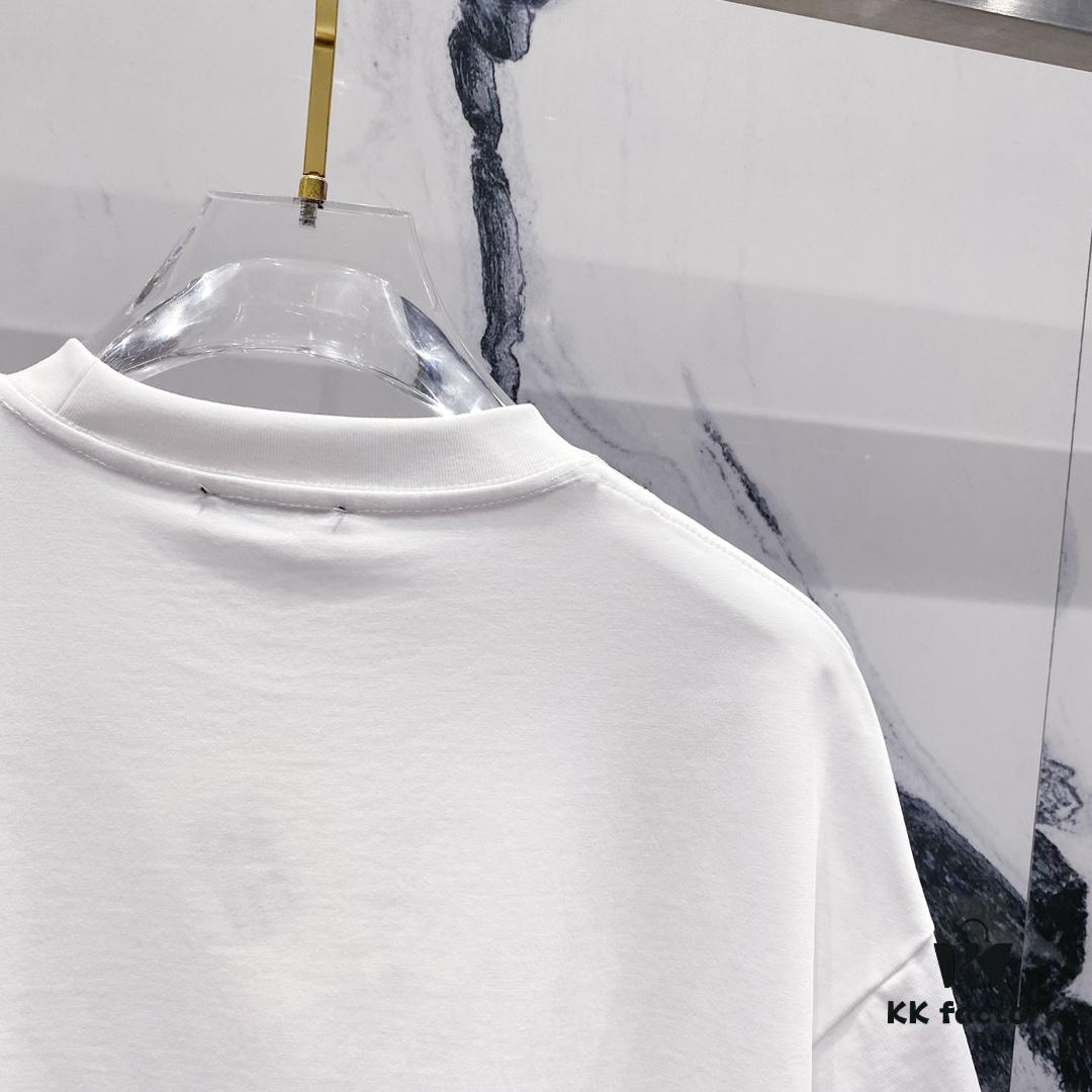 6931a4e6ccd8ab3d7af99383 BALMAIN Crew Neck Short Sleeve T-Shirt 260g Classic Gold Foil Logo Print