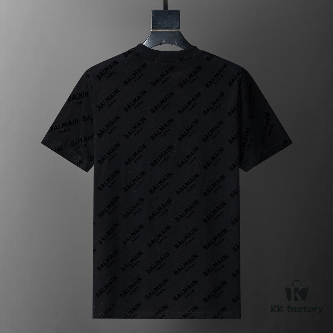 2025 New Arrival T-Shirt with All-Over Flocking Print, Exquisite Craftsmanship, Synchronized with Official Website, Classic and Stylish for Versatile Pairing