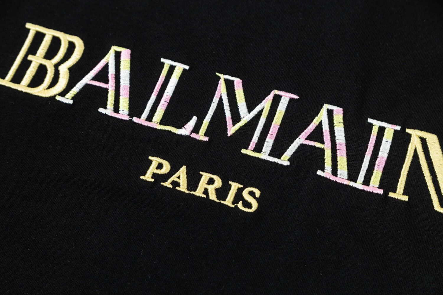 6931a4f5ccd8ab3d7af99495 BALMAIN∽2025 Spring-Summer New Collection T-Shirt, 250g Pure Cotton Fabric, Thousands of Embroidery Stitches, Stylish and Handsome Design