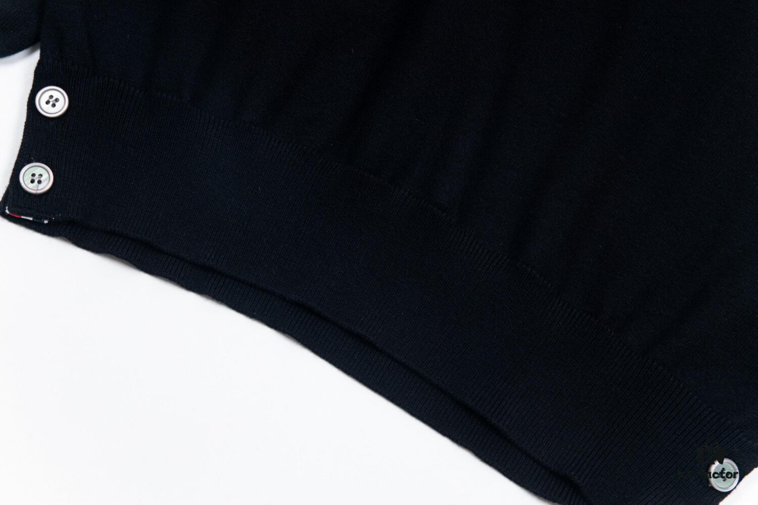 6931a4f8ccd8ab3d7af994c7 Thom Browne Classic TB Four-Stripe Crew Neck Knit Casual Sweater Top