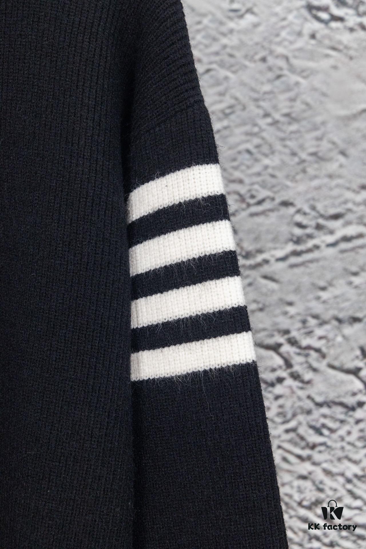 6931a4f8ccd8ab3d7af994cd THOM BROWNE Tom TB Classic Four-Bar Stripe Knit Jacket Unisex Style
