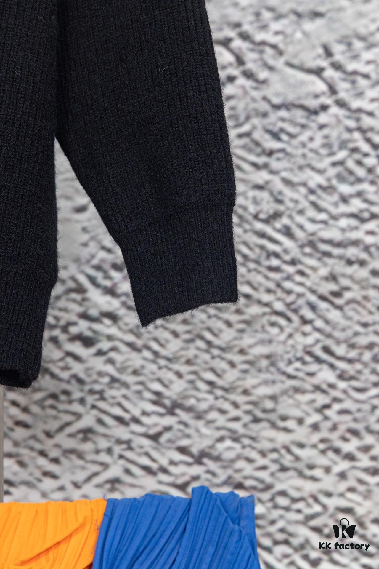 6931a4f8ccd8ab3d7af994d0 THOM BROWNE Tom TB Classic Four-Bar Stripe Knit Jacket Unisex Style