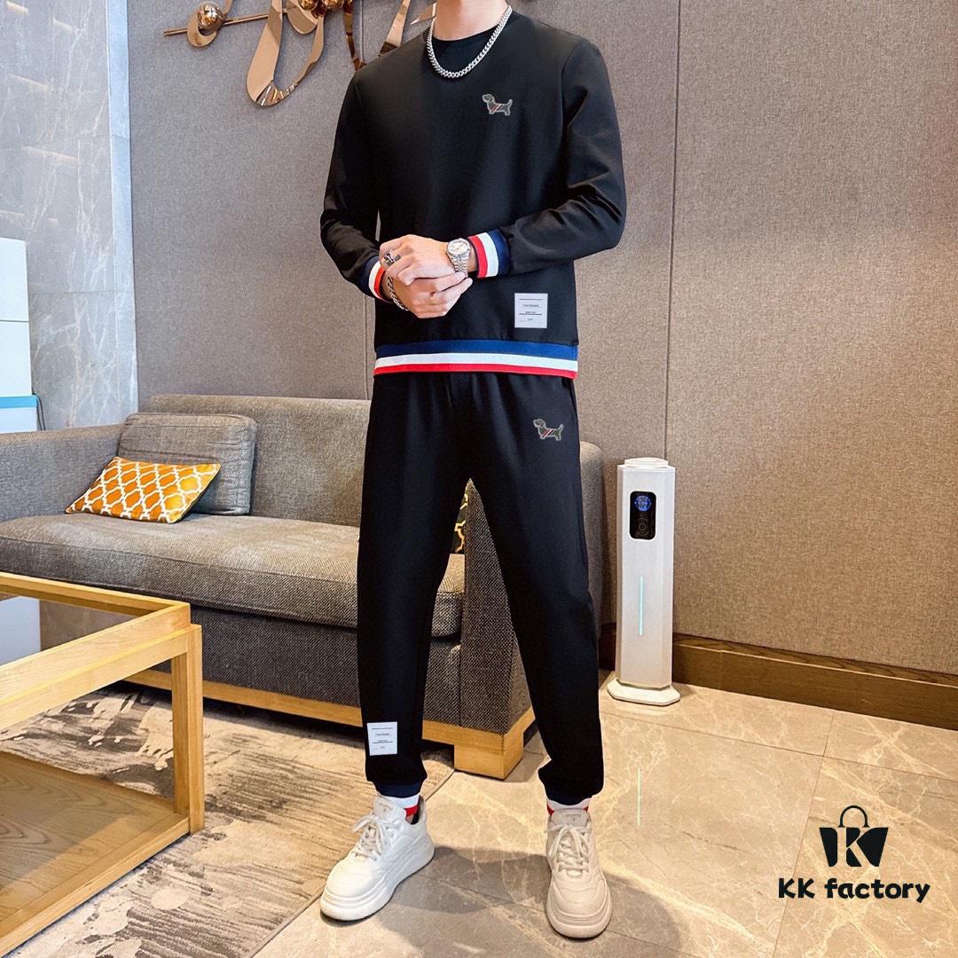 6931a4faccd8ab3d7af994e7 2025 New Best-Selling Sweatshirt Set, Authentic Original Version, Premium 100% Natural Roman Cotton, Elegant and Comfortable, Full-Body Fit Design