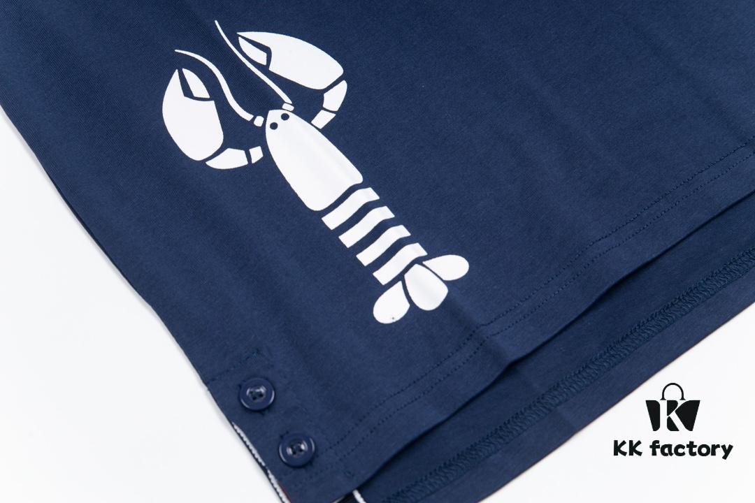 6931a515ccd8ab3d7af99628 Thom Browne Lobster Print Short Sleeve T-Shirt Summer 2023 New Arrival