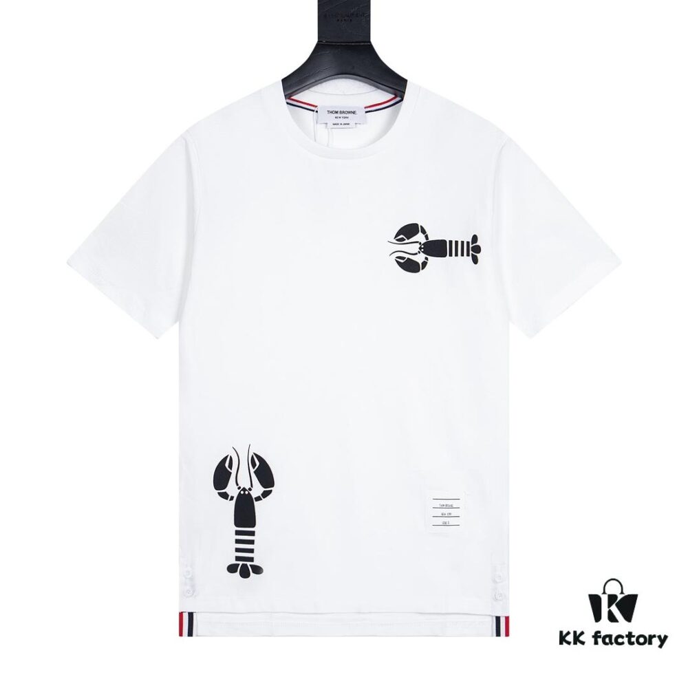 6931a516ccd8ab3d7af99632 Thom Browne Lobster Print Short Sleeve T-Shirt Summer 2023 New Arrival