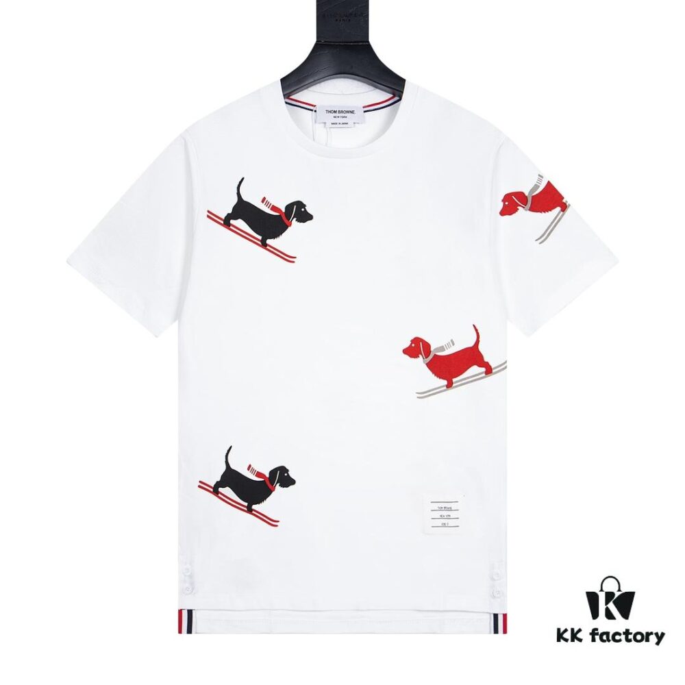 6931a516ccd8ab3d7af9963c THOM BROWNE 24SS TB Ski Dog Short Sleeve T-Shirt Inspired by 1980s Retro Style
