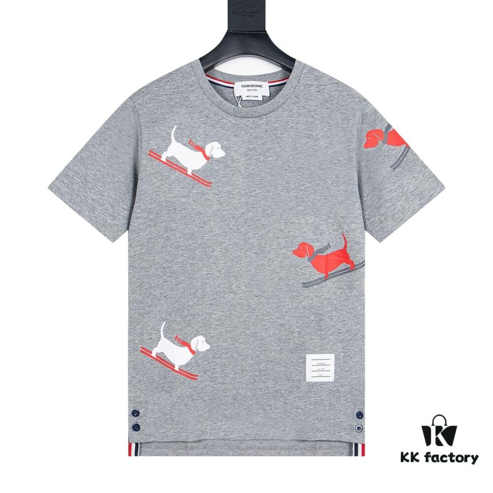 6931a517ccd8ab3d7af9964e THOM BROWNE 24SS TB Skiing Puppy Short Sleeve T-Shirt