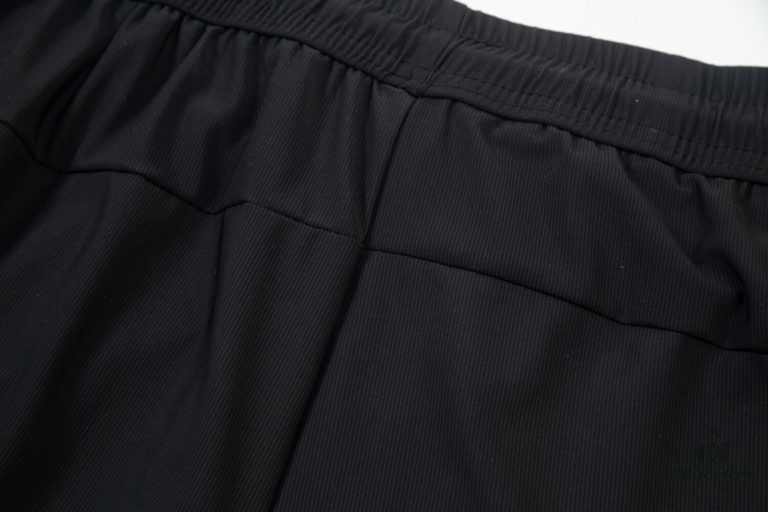6931a51accd8ab3d7af99680 TB Tommy Brown Spring and Summer New Arrival High-Quality Lightweight Sporty Ice-Silk Pants in Two Classic Colors, Smooth Comfortable Wrinkle-Free and Seamless Design