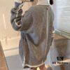 6931a51cccd8ab3d7af9969d Thom Browne Color-Blocked V-Neck Classic Pocket Logo Mid-Length Knit Cardigan