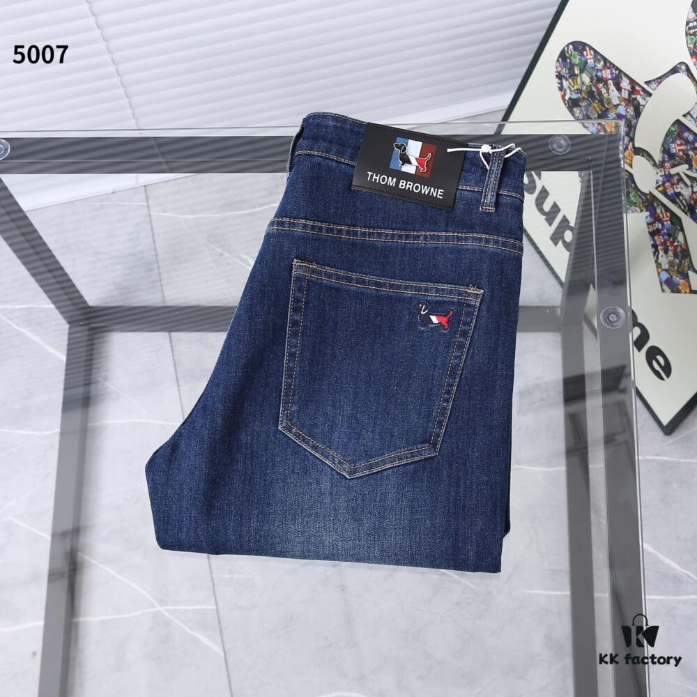 6931a51eccd8ab3d7af996bd New Arrival Jeans
