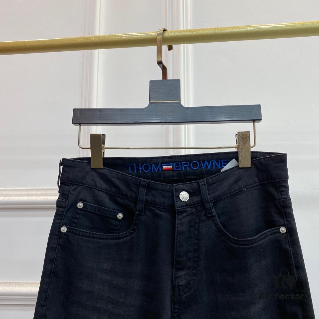 6931a51eccd8ab3d7af996cd 2025 Spring Summer European Boutique New Arrival Ultra-High-End Replica Level Overseas Trade Company Order Source Top-Quality Original Men's Custom Fashion Slim Straight Jeans 528–41