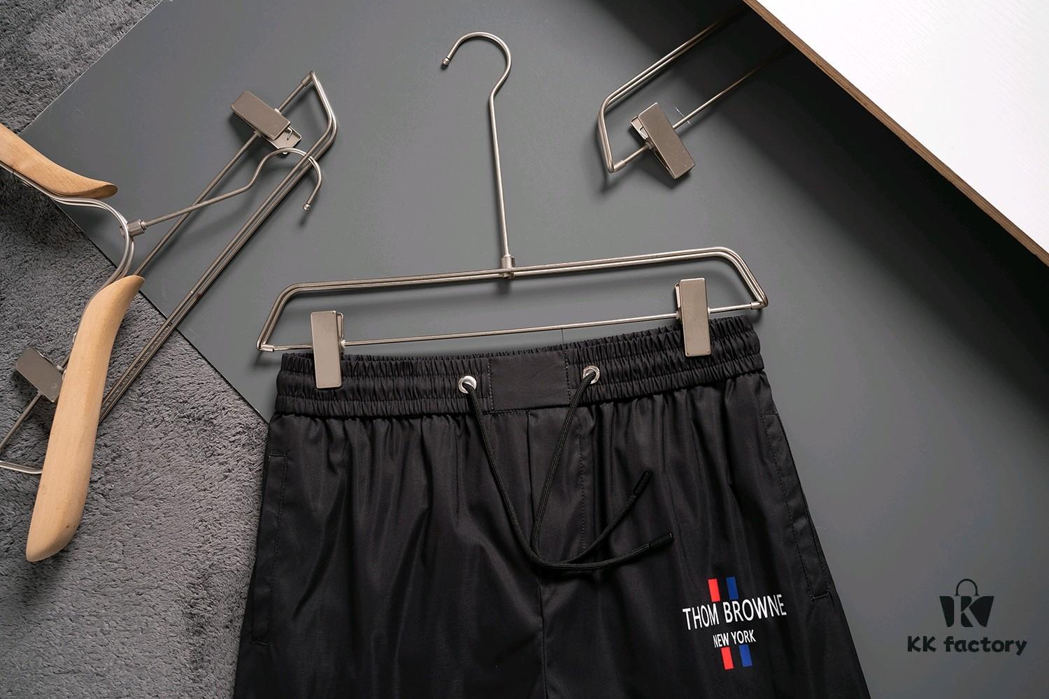 6931a524ccd8ab3d7af99726 THOM BROWNE 2025 Spring and Summer New Arrival High-Quality Casual Quick-Dry Woven Pants, 3D Digital Printed Beach Shorts
