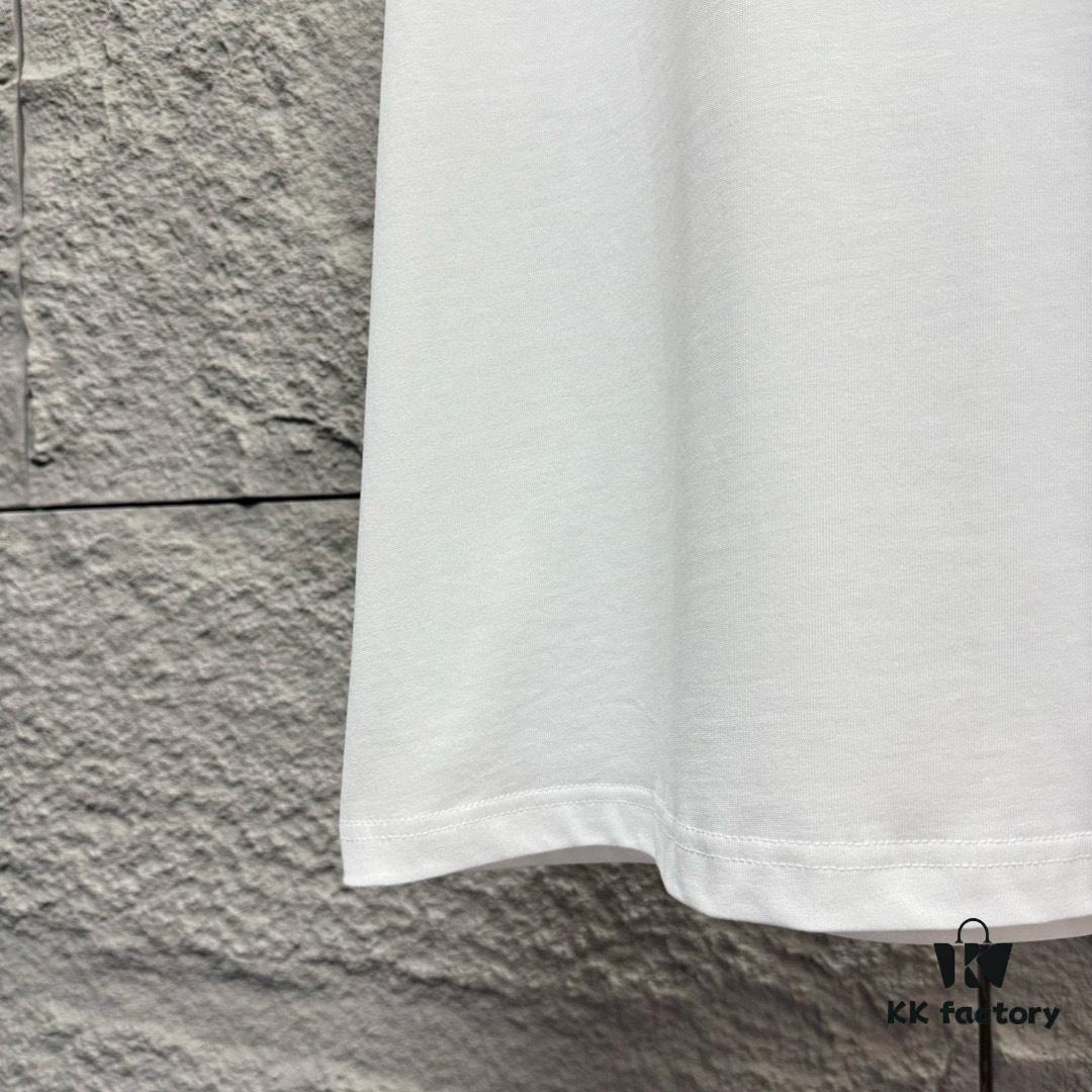 6931a526ccd8ab3d7af99747 TB*Tommy* 2025 Spring/Summer New Arrival Classic Red, White and Blue Three-Stripe Scarf with Dog Embroidery Short Sleeve T-Shirt Unisex Custom Double Gauze Plain Weave 100% Cotton 300 Fabric
