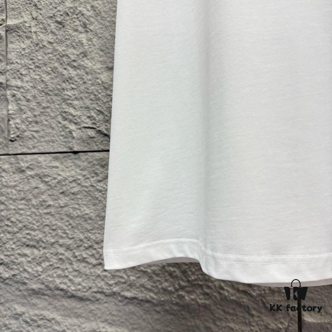6931a527ccd8ab3d7af9975a TB*Tommy* 2025 Spring and Summer New Arrival Classic Scarf Dog Embroidery Short Sleeve T-Shirt Custom Double Gauze Plain Weave Pure Cotton 300 Fabric Unisex