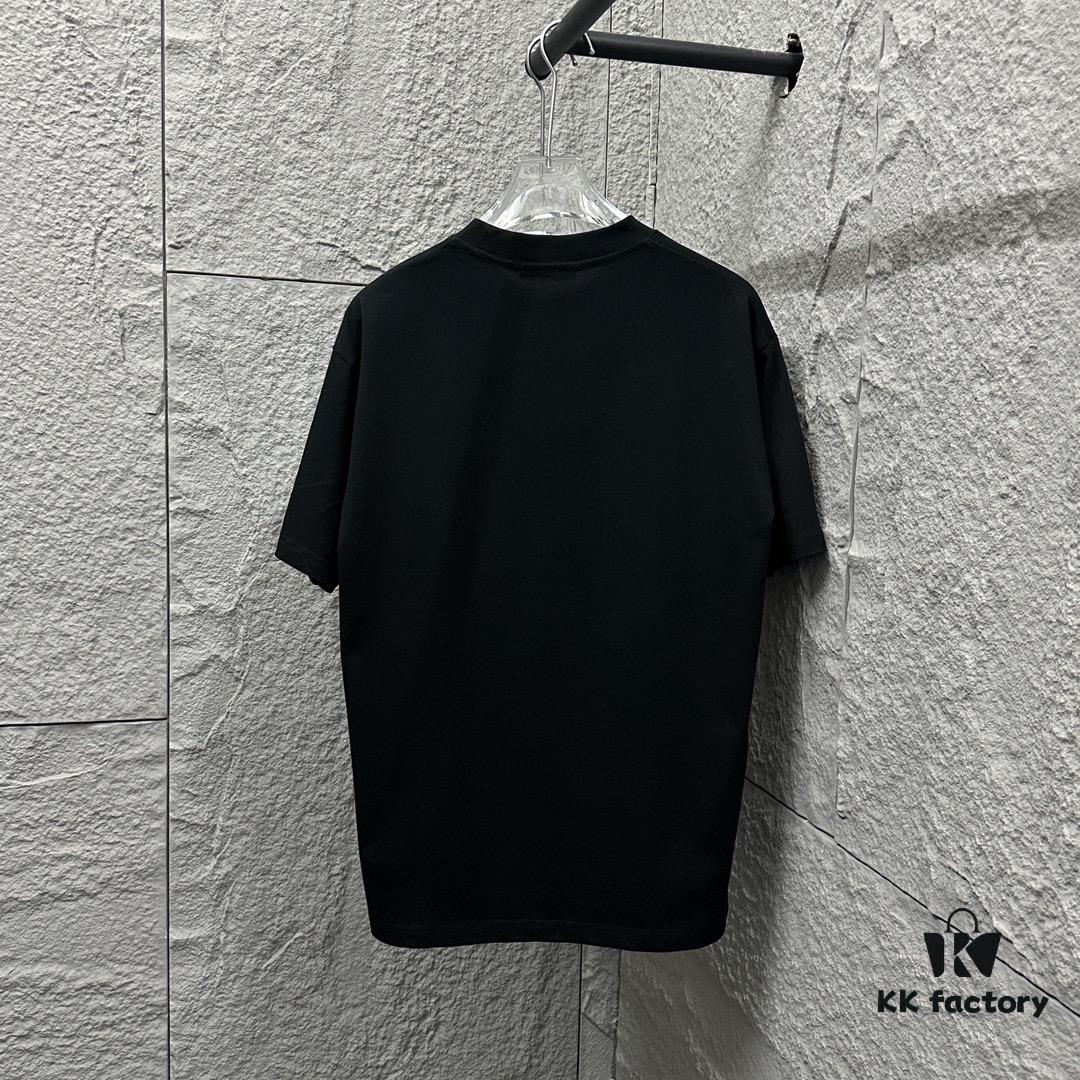 6931a527ccd8ab3d7af9975f TB*Tommy* 2025 Spring/Summer New Arrival Classic Scarf Dog Embroidery Short Sleeve T-Shirt Custom Double Gauze Plain Weave 100% Cotton 300 Fabric Unisex