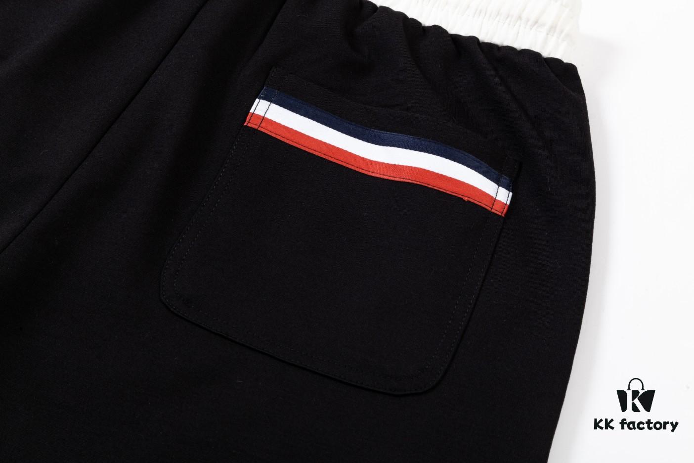 6931a52accd8ab3d7af99785 2024SS Thom Browne New Knit Shorts, Custom Fabric, Jacquard Knitting Technique, Embroidered Logo, Streamlined Three-Stripes Paneling, Premium Metal Hardware Drawstring for a Comfortable, Breathable, Structured Fit, Stylish Casual Wear