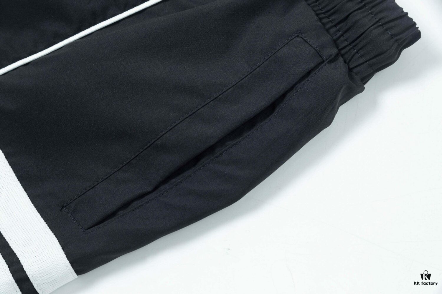6931a52bccd8ab3d7af99796 2025 TB New Quick-Dry Beach Shorts, Custom Fabric, Embroidered Logo, Structured Fit with Straight Stripe Panels