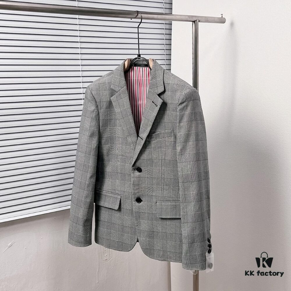 6931a52fccd8ab3d7af997cc Thom Browne Classic Full-Print Business Plaid Suit