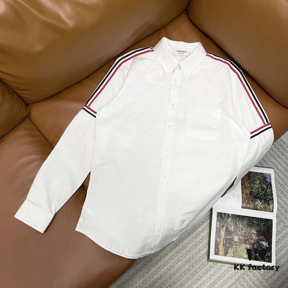THOM BROWNE ➡️ Tang Mu Bulang · TB Classic Oxford Weave Panel Long-Sleeve Shirt
