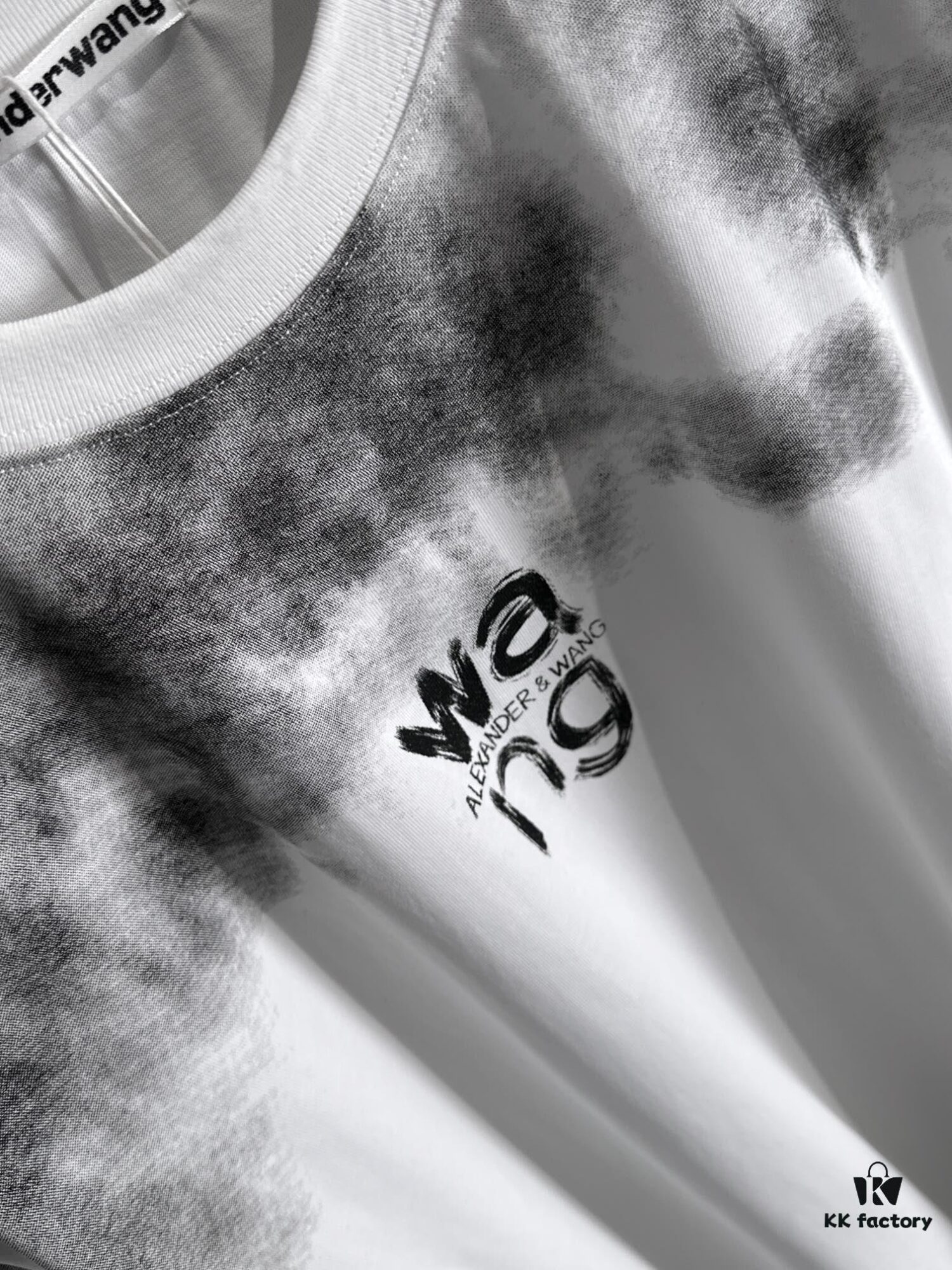 ALEXANDER WANG 2025 New Arrival Ink Graffiti Letter Logo Unisex Short Sleeve T-Shirt