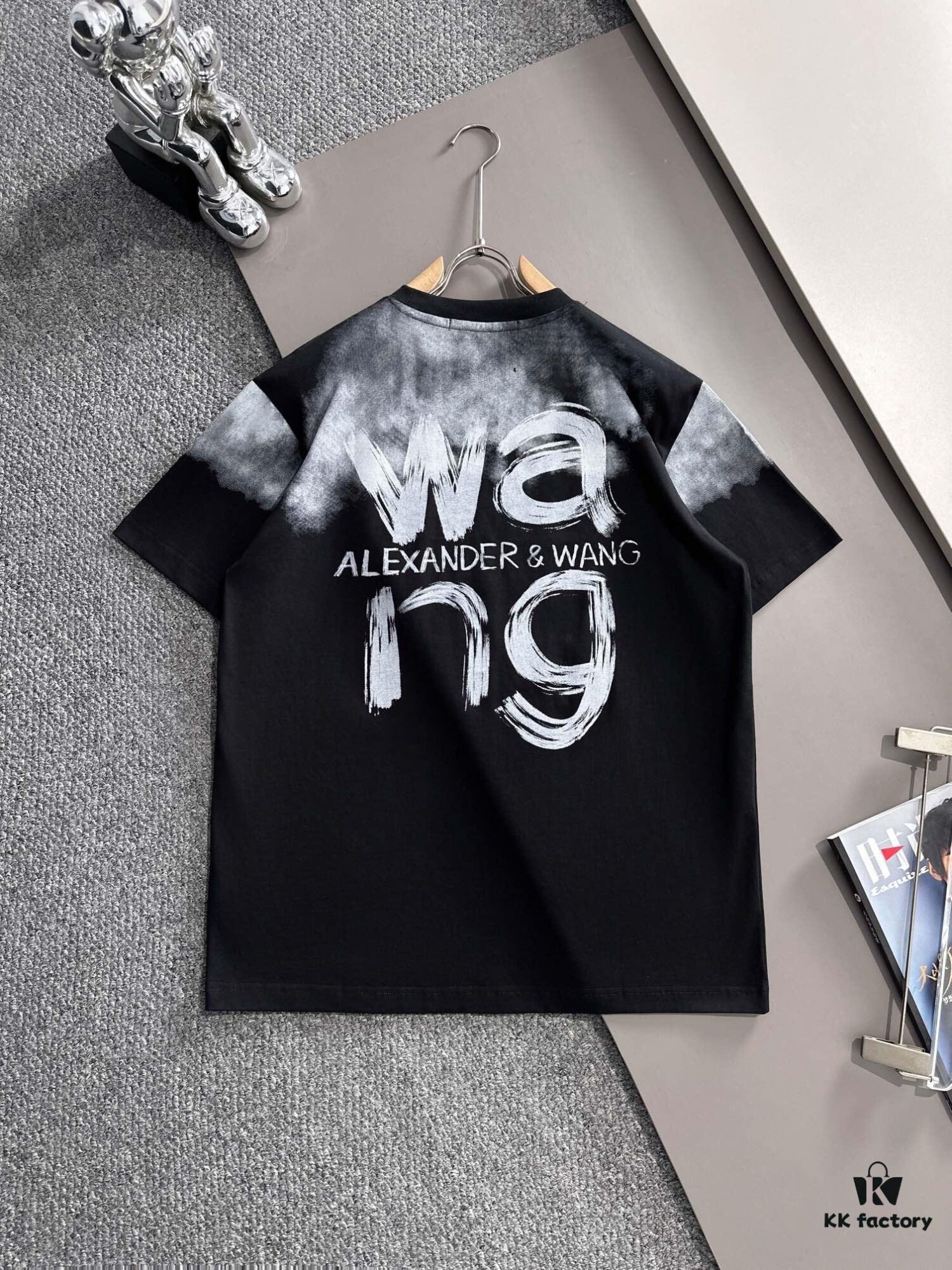 6931a541ccd8ab3d7af99911 2025 New Arrival Heavy Craft Logo Design Fashion Short Sleeve T-Shirt for Spring and Summer