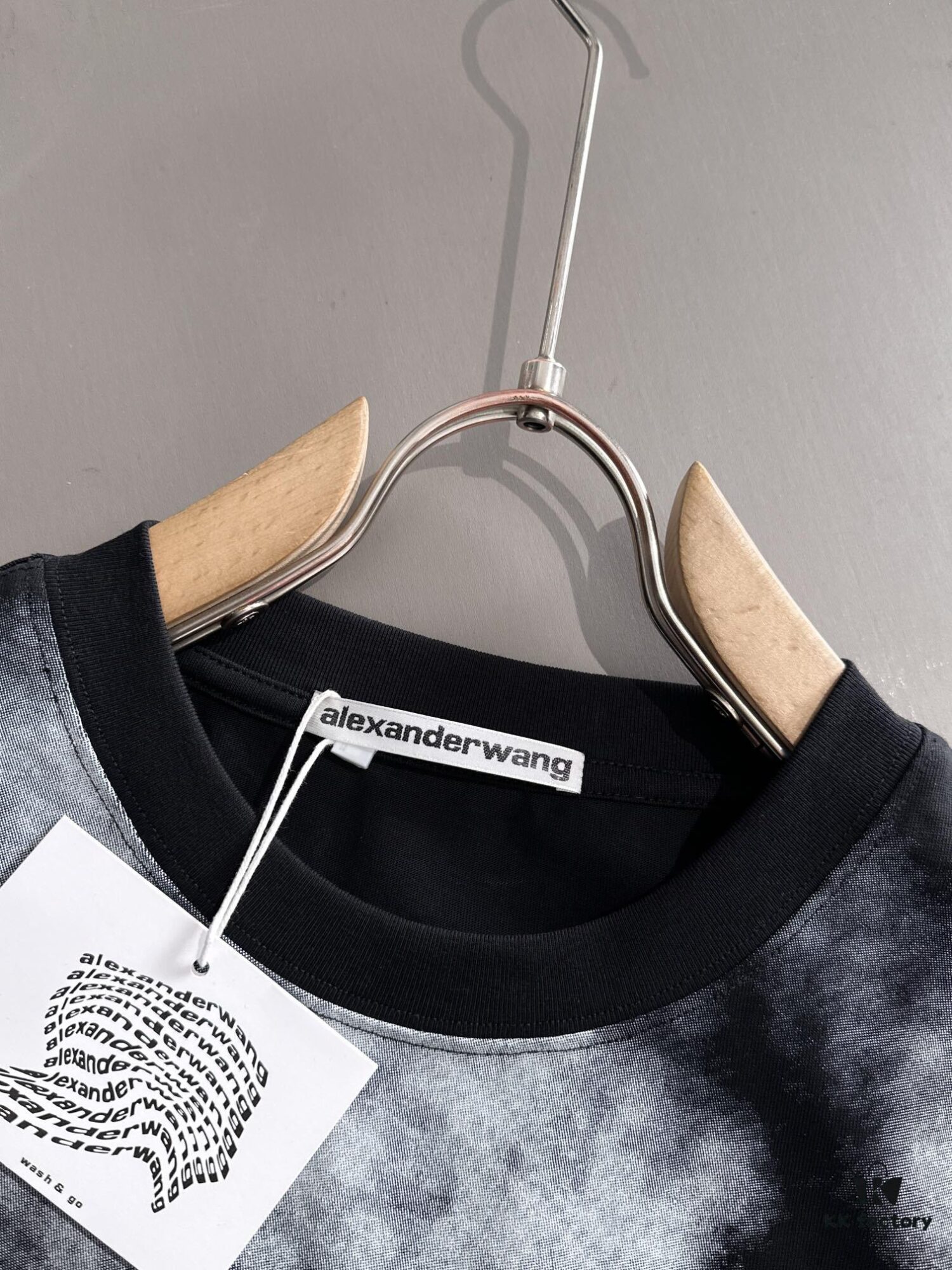 6931a541ccd8ab3d7af99912 2025 New Arrival Heavy Craft Logo Design Fashion Short Sleeve T-Shirt for Spring and Summer