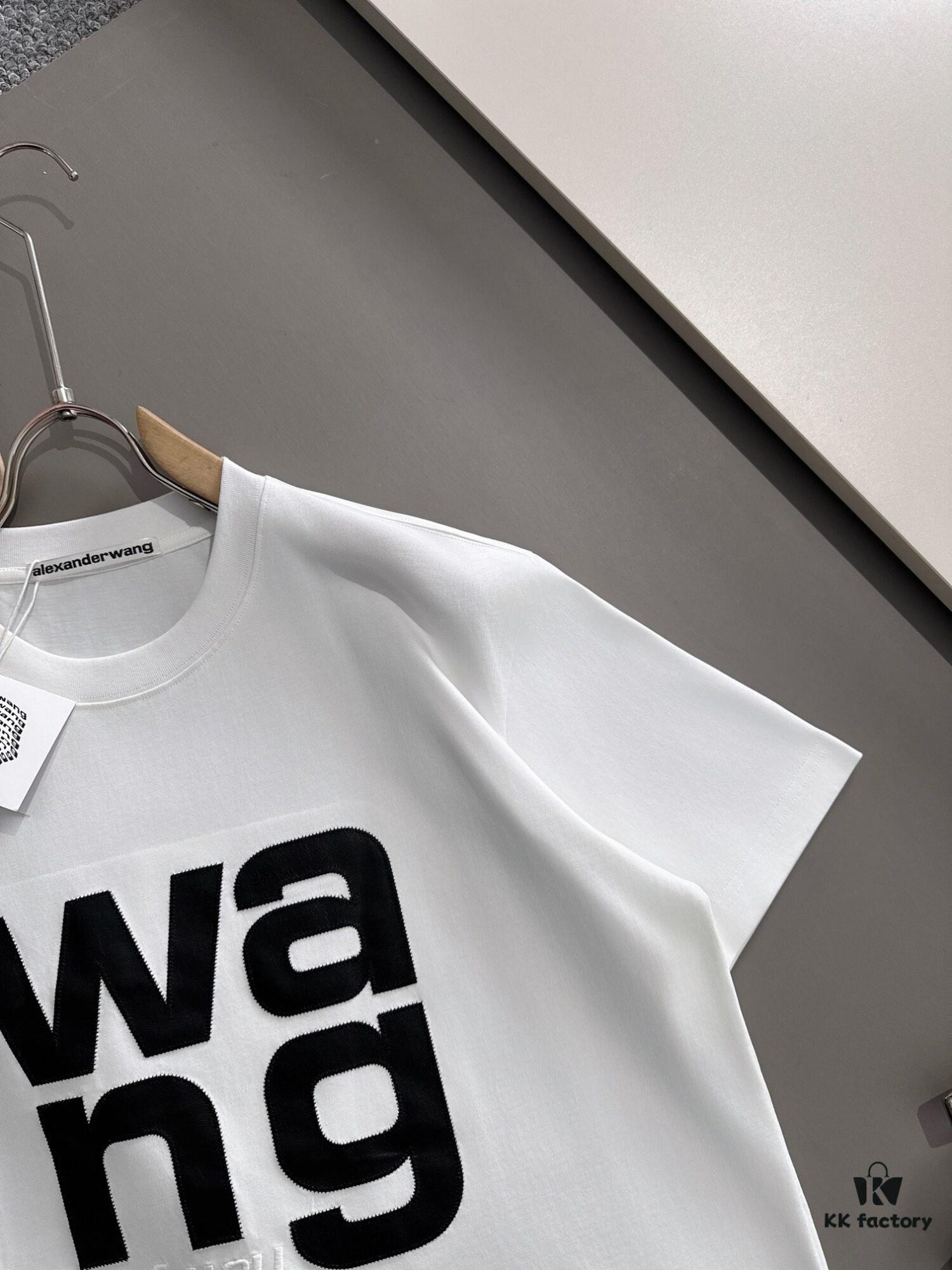 ALEXANDER WANG 2025 New Arrival Lambskin Panel Letter Logo Unisex Short Sleeve T-Shirt