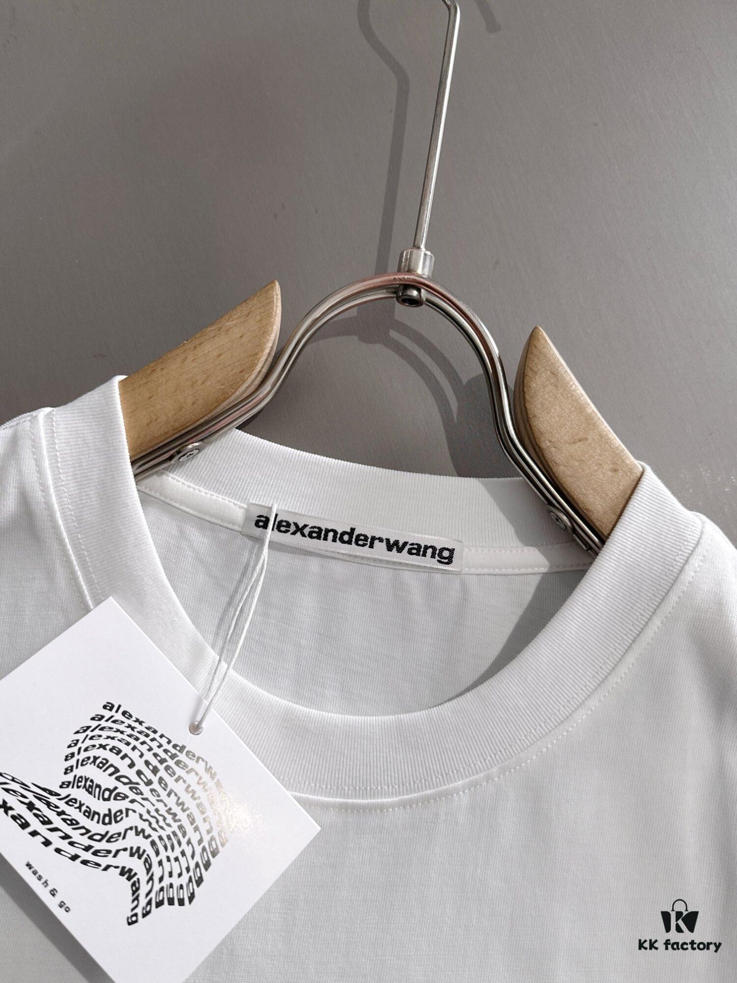 ALEXANDER WANG 2025 New Arrival Lambskin Panel Letter Logo Unisex Short Sleeve T-Shirt
