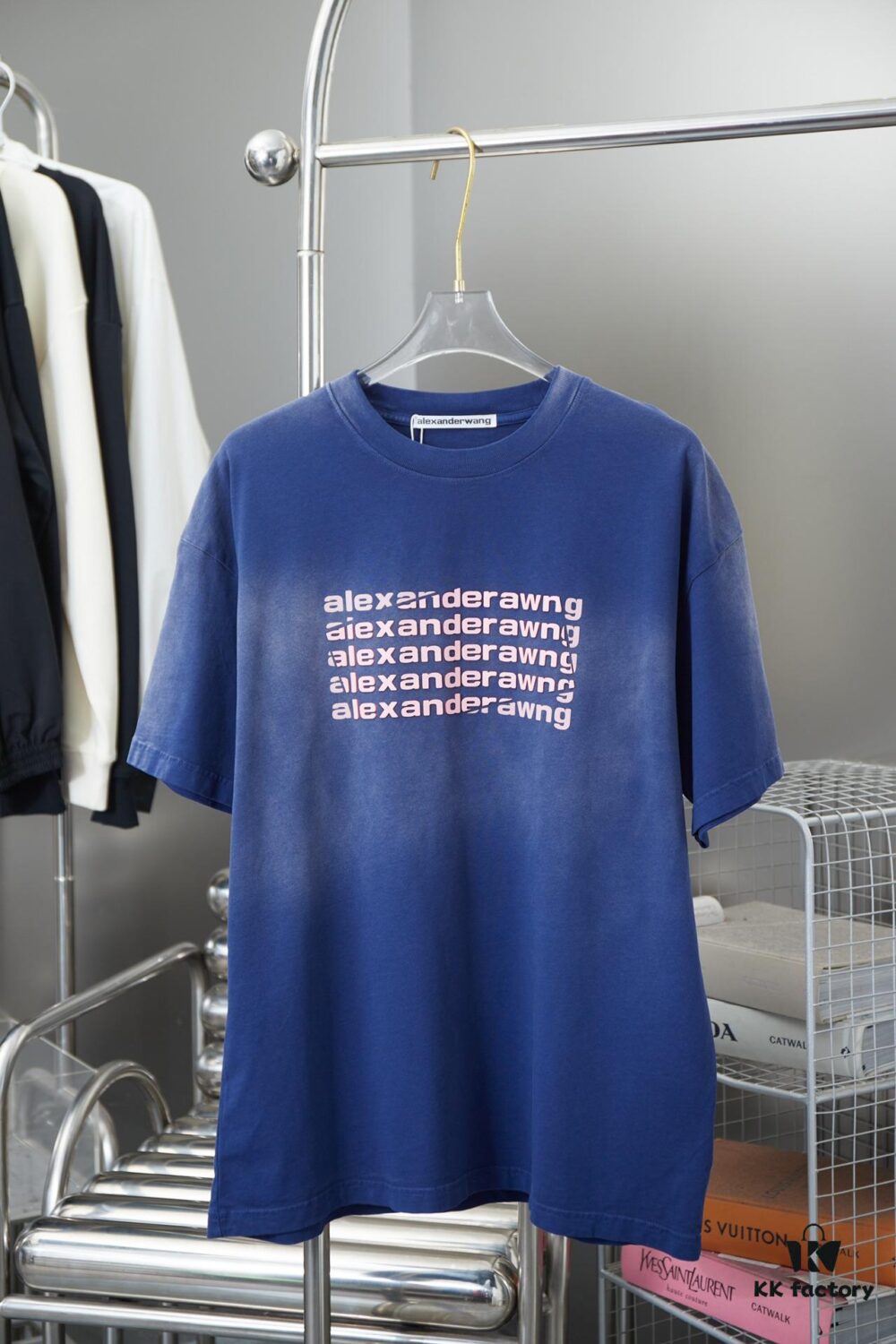 6931a547ccd8ab3d7af9996d Alexarde*wang 25SS Early Spring New Arrival 3D Wa Jiao Gradient Print Short Sleeve T-Shirt