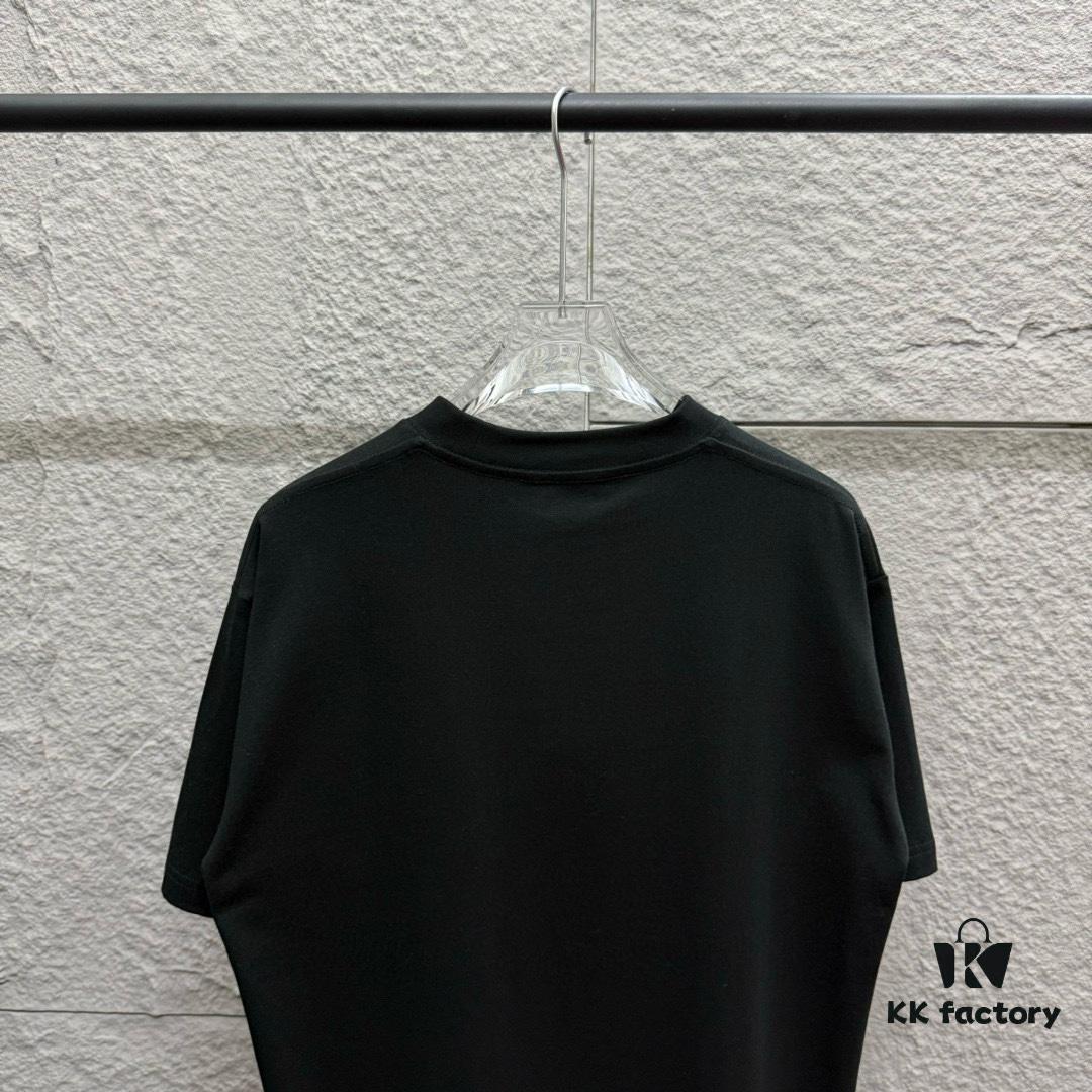 6931a553ccd8ab3d7af99a01 Alexander Wang 2025 Spring/Summer New Arrival Short Sleeve T-Shirt with Chest 'Wang' Logo Print, Unisex Design Made from Custom Double-Yarn Plain Weave Cotton 300 Fabric
