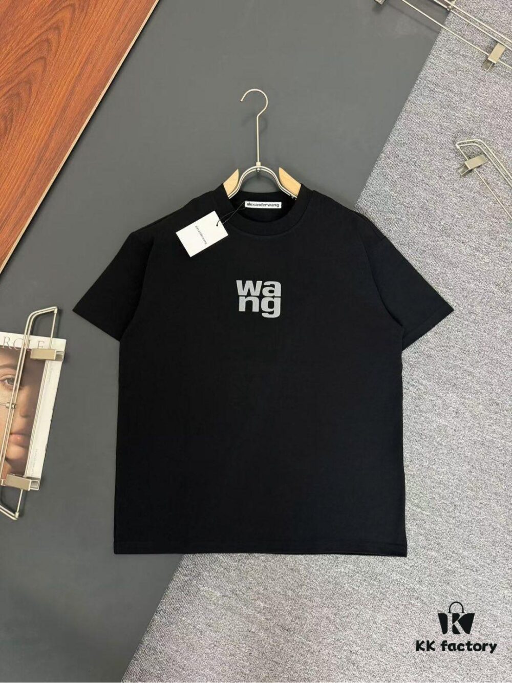 6931a55accd8ab3d7af99a86 Alexander Wang AW 280g Heavyweight Cotton Loose-Fit T-Shirt with Puff Print Logo Design