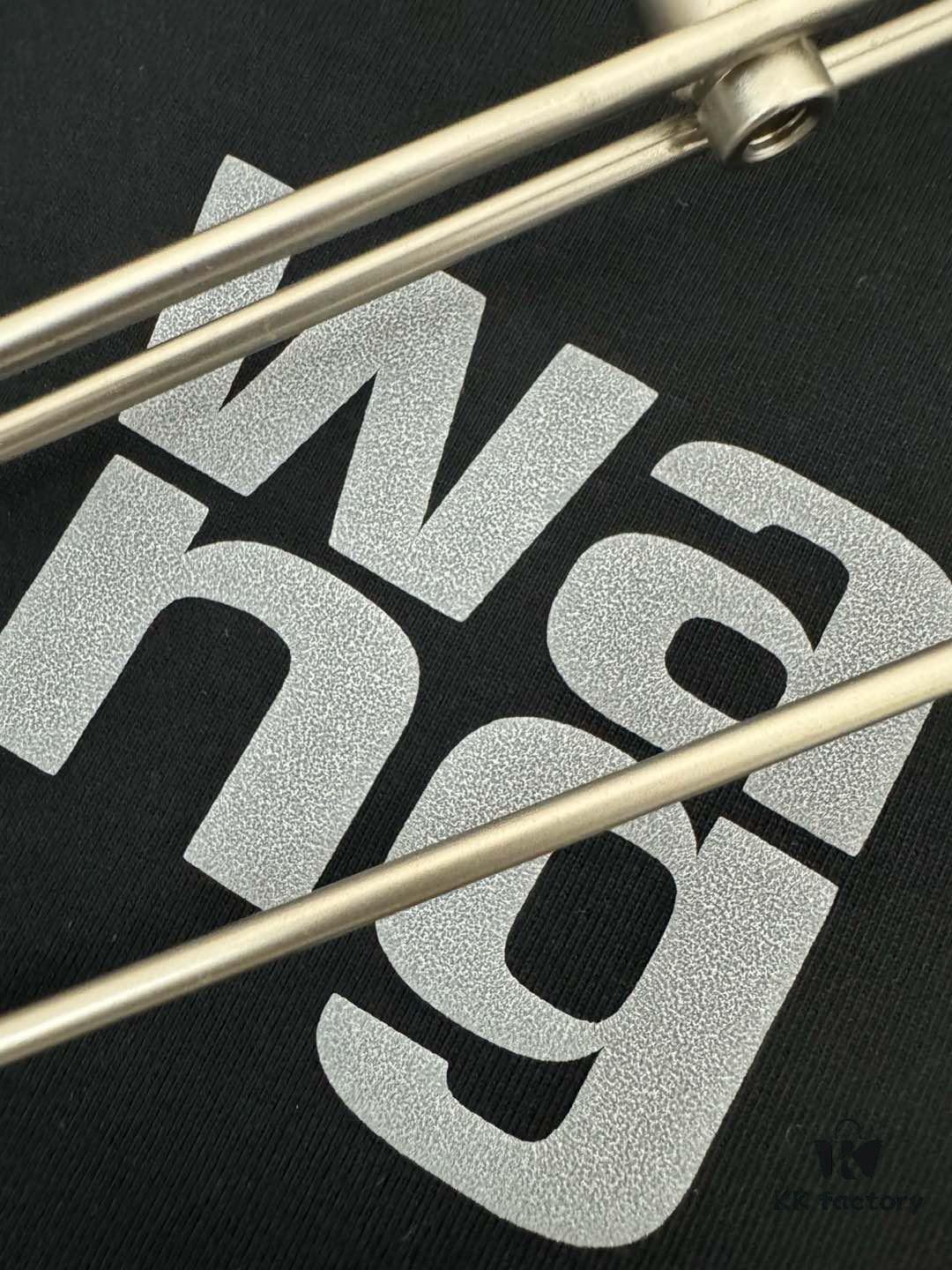 6931a55accd8ab3d7af99a8c Alexander Wang AW 280g Heavyweight Cotton Loose-Fit T-Shirt with Puff Print Logo Design