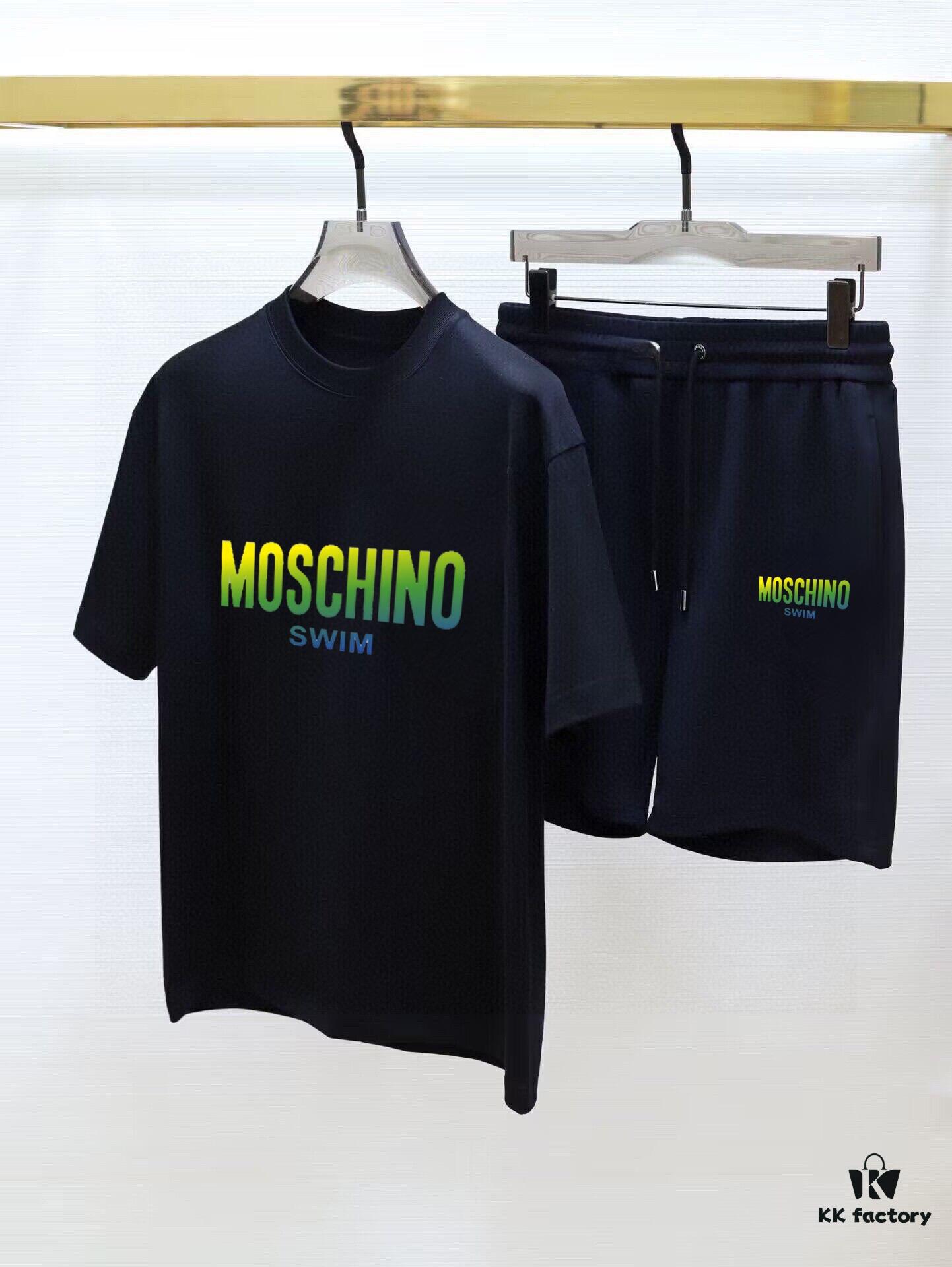 6931a575ccd8ab3d7af99c3a MOSCHINO 2025 New Men's Short Sleeve T-Shirt and Shorts Set! Official Website Synchronized Sales! High-End Version Available! Exquisitely Soft and Comfortable Fabric! Three-Dimensional Tailoring with Outstanding Silhouette!