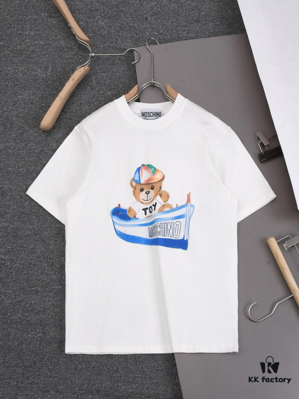 6931a575ccd8ab3d7af99c49 New Arrival 25S Moschino Digital Print T-Shirt, Pre-washed Cotton Fabric, Soft and Comfortable, Unisex Loose Fit