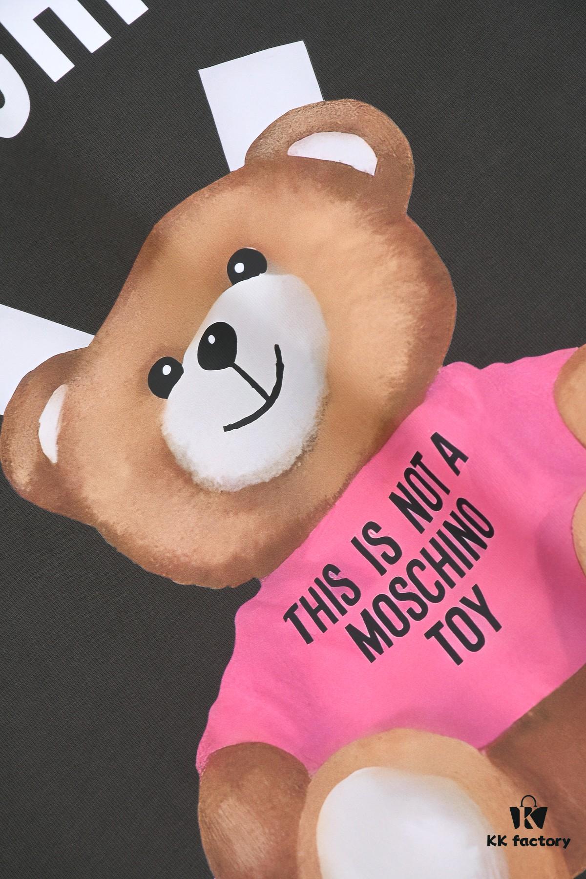 6931a577ccd8ab3d7af99c68 New Arrival 25S Moschino Digital Print T-Shirt, Premium Cotton Washed Fabric, Unisex Loose Fit, Soft and Comfortable, Fashionable for Youthful Style