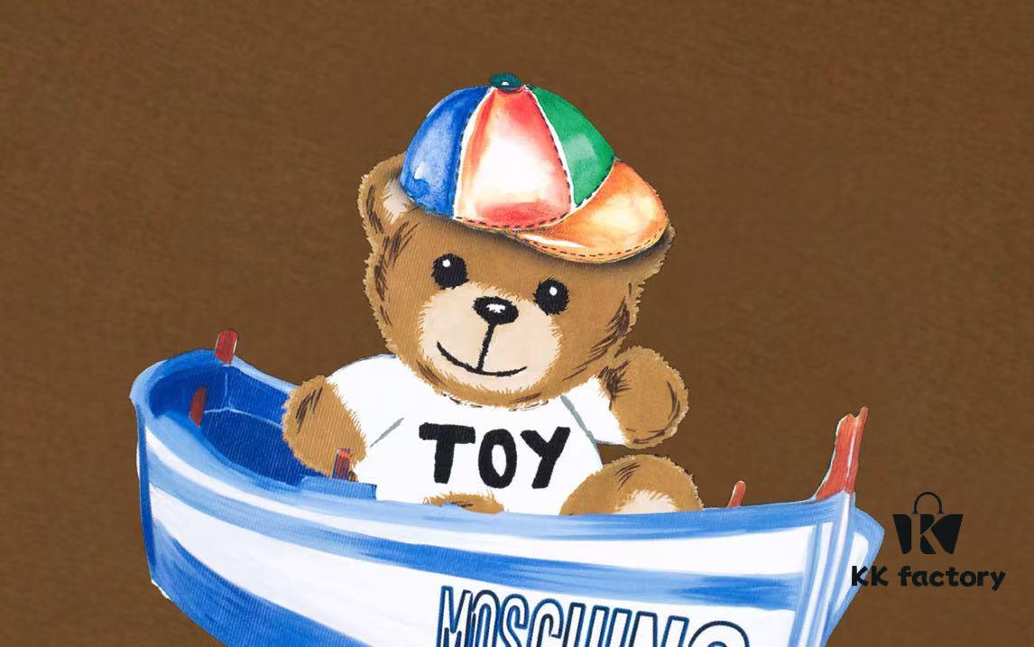 6931a57bccd8ab3d7af99cb8 Moschino 2025 New Arrival Cute Series Rainbow Bear Hat Letter Logo Unisex Short Sleeve T-Shirt