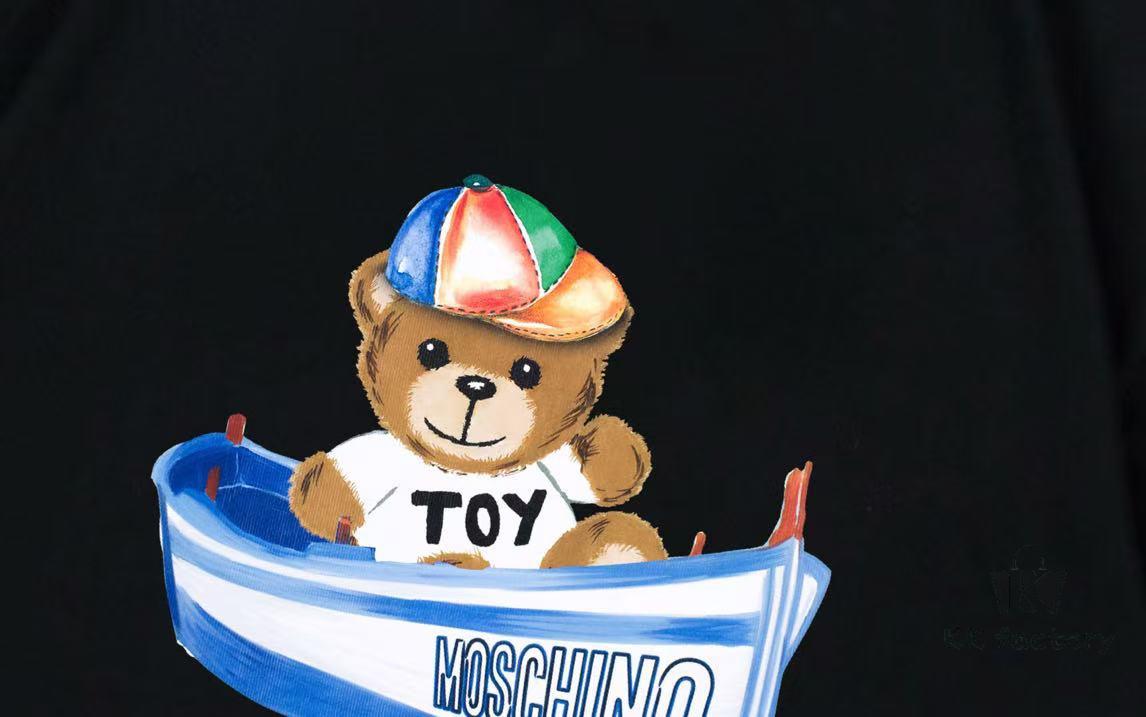 6931a57eccd8ab3d7af99ce1 Moschino 2025 New Arrival Cute Collection Rainbow Bear Logo Letter Graphic Unisex Short Sleeve T-Shirt