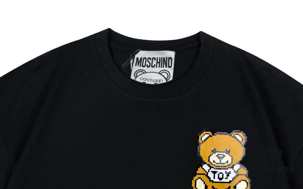 6931a58bccd8ab3d7af99dcb Moschino 2025 New Arrival Cute Collection Mosaic Bear Letter Logo Unisex Short Sleeve T-Shirt