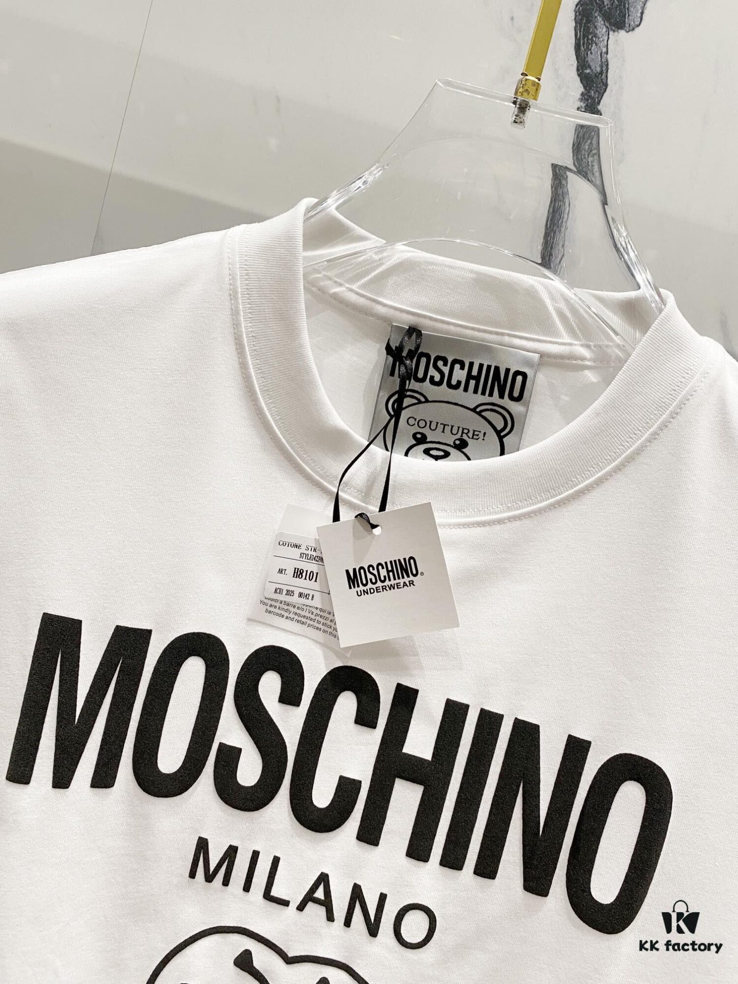 6931a596ccd8ab3d7af99e99 MOSCHINO 260g Crew Neck Short Sleeve T-Shirt with Classic Brand Letter Foil Logo