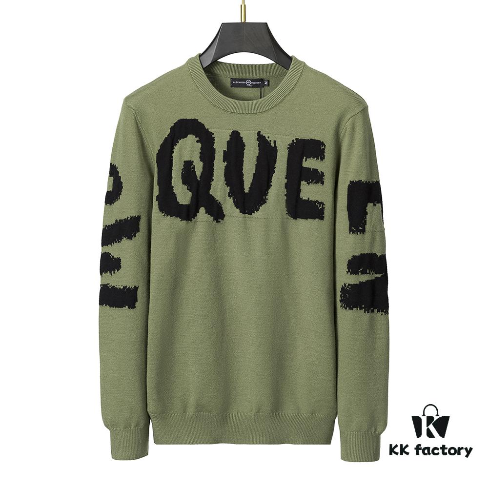 Winter New Round Neck Pullover Sweater 3066# - Classic McQueen Letter Jacquard, Stylish, High-End and Elegant, Thickened Comfortable Warm Clothing in Military Green