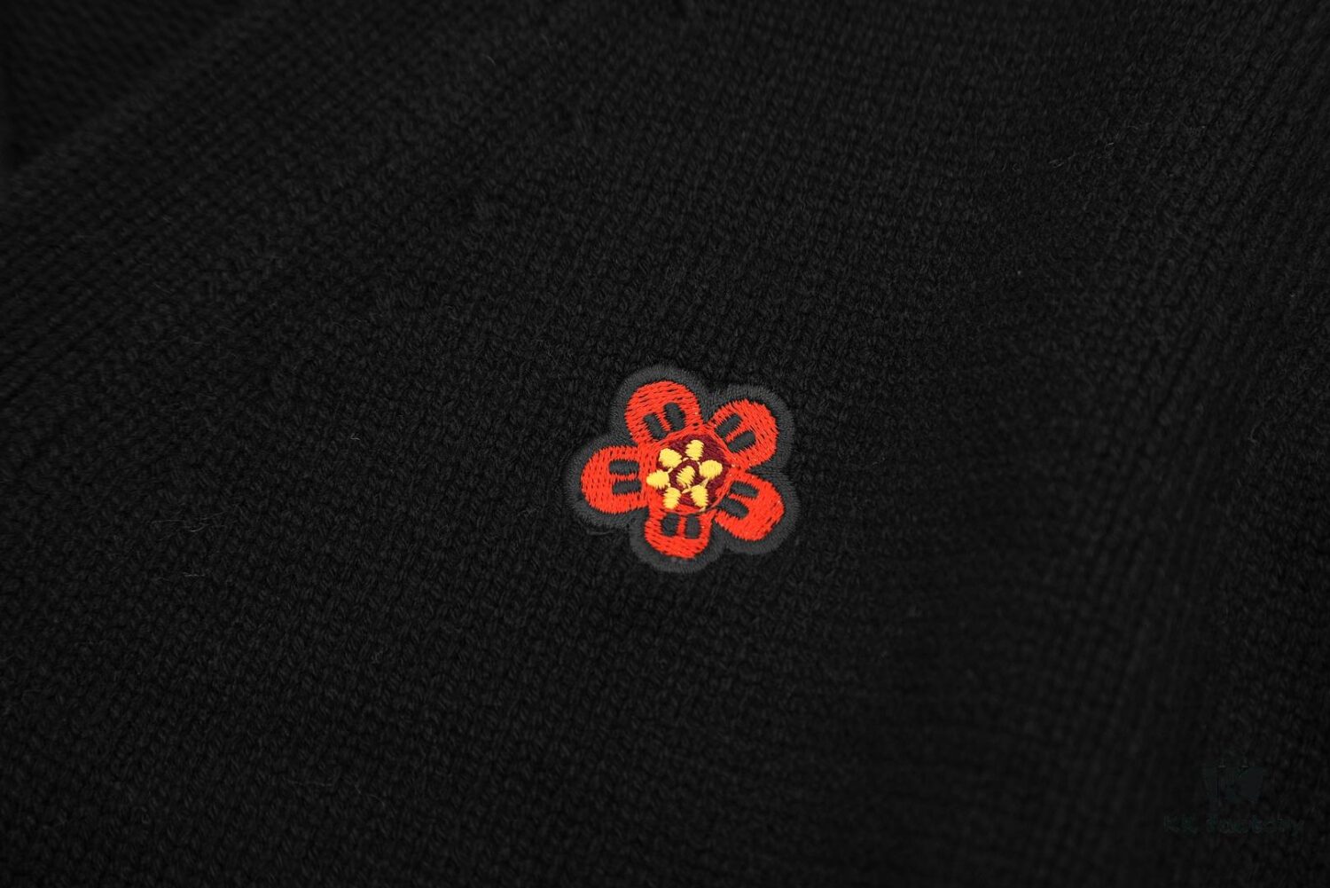 6931a5c2ccd8ab3d7af9a184 KENZO Begonia Flower V-Neck Solid Color Embroidered Logo Unisex Knit Cardigan