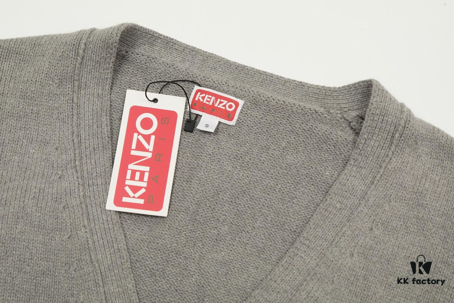 6931a5c3ccd8ab3d7af9a196 KENZO Begonia Flower V-Neck Solid Color Embroidered Logo Unisex Knit Cardigan